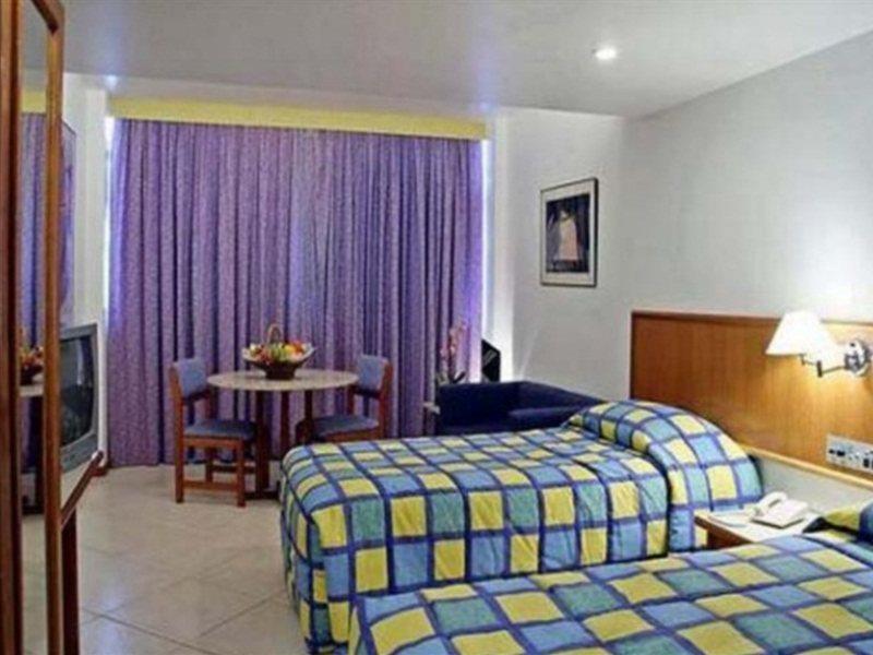 Hotel Sol Victoria Marina Salwador Zewnętrze zdjęcie